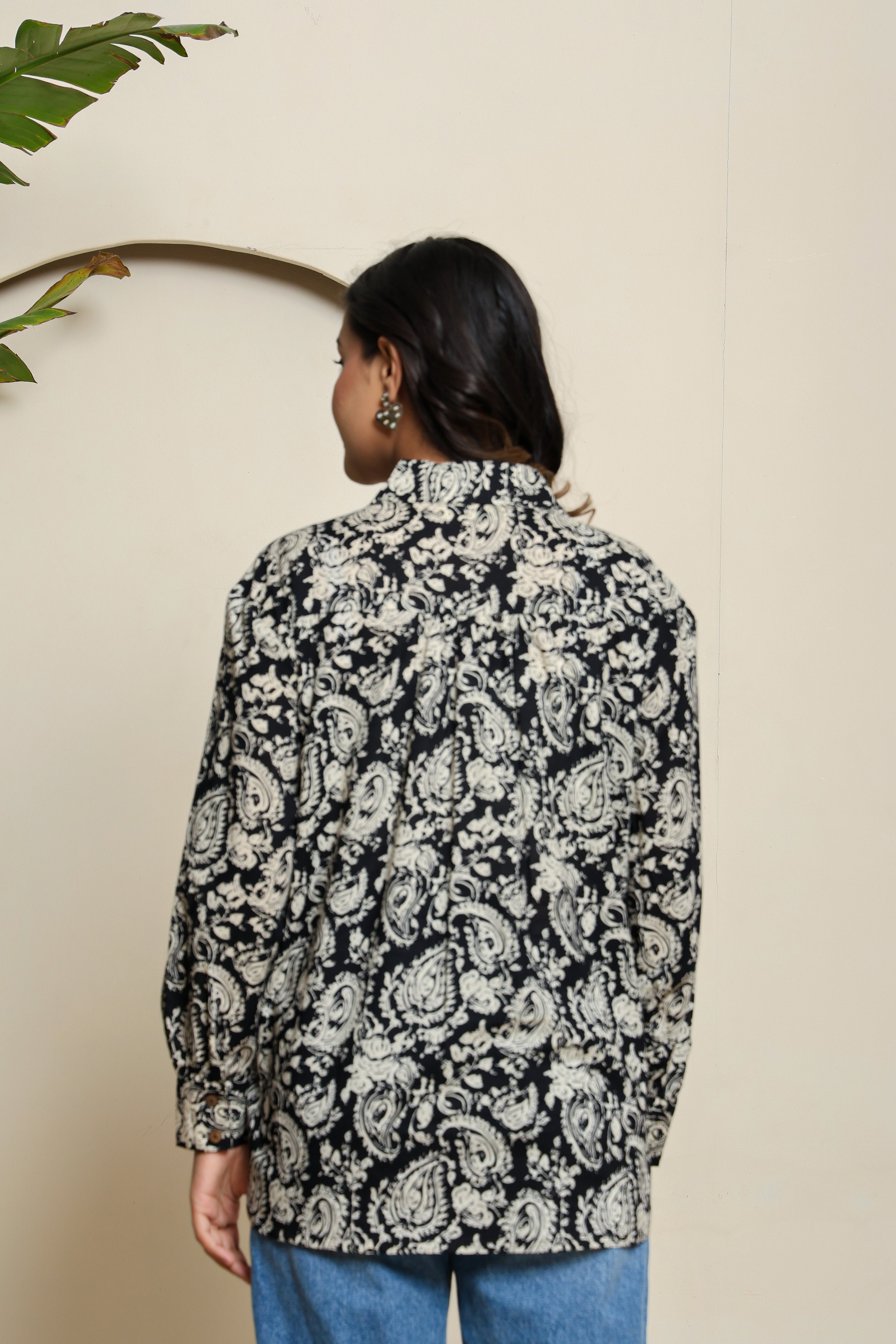 Noir Pulse Cotton Shirt