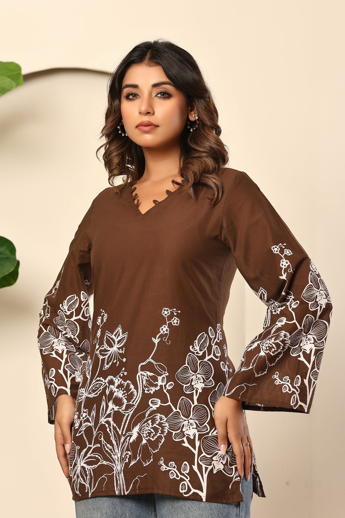 Eira Short Kurti