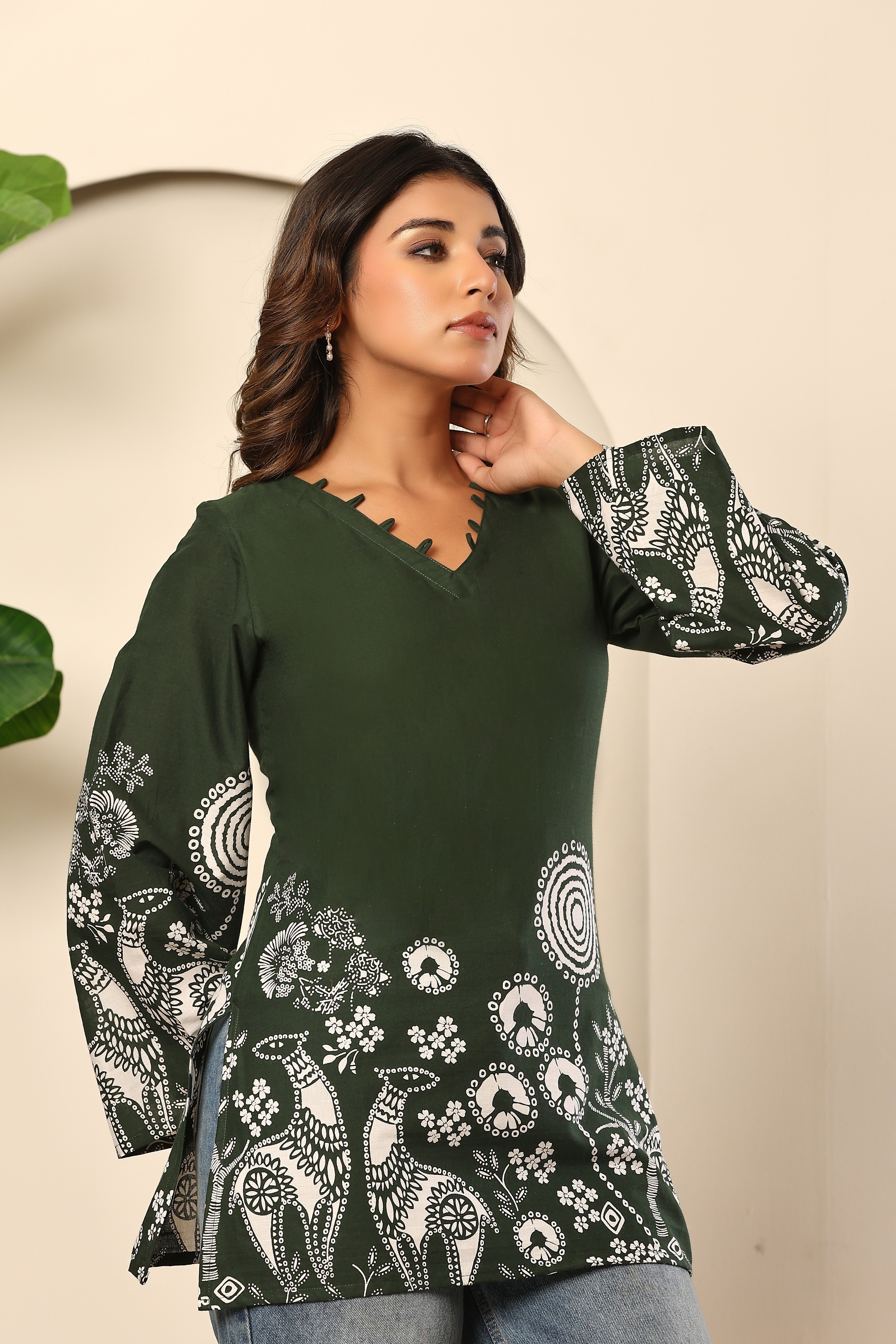 Inaaya Short Kurti
