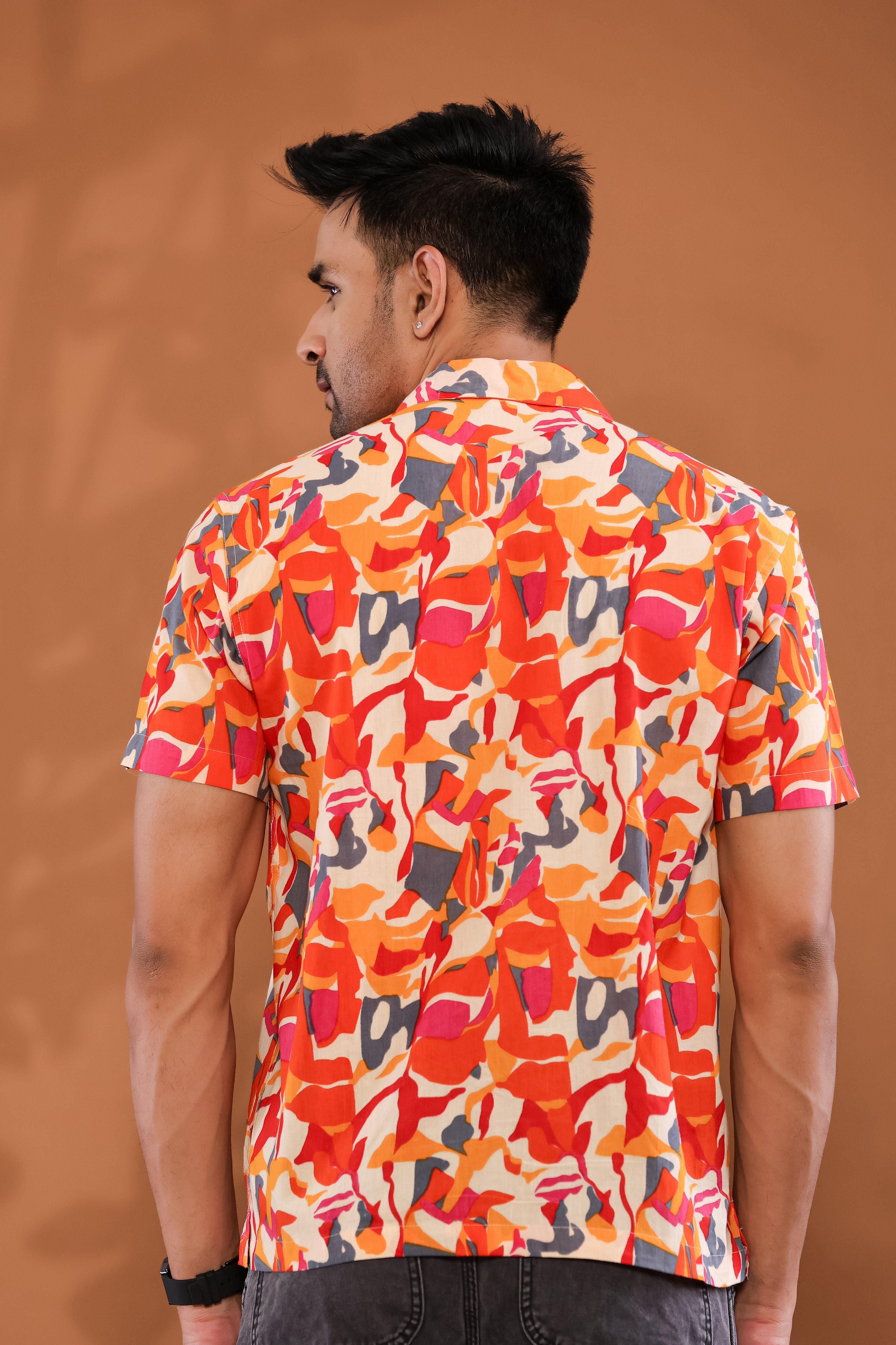 Spectrum Waves Cuban Collar Shirt