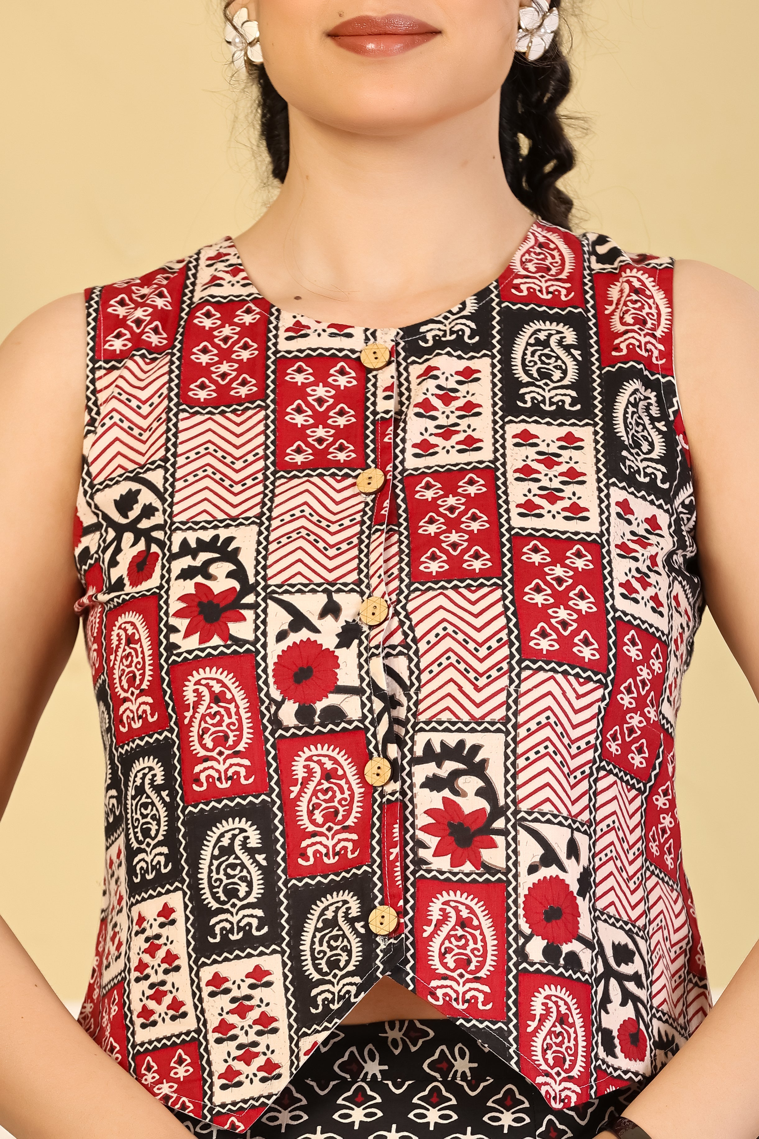 Red Patchwork Crop Top & Black Flared Skirt Set