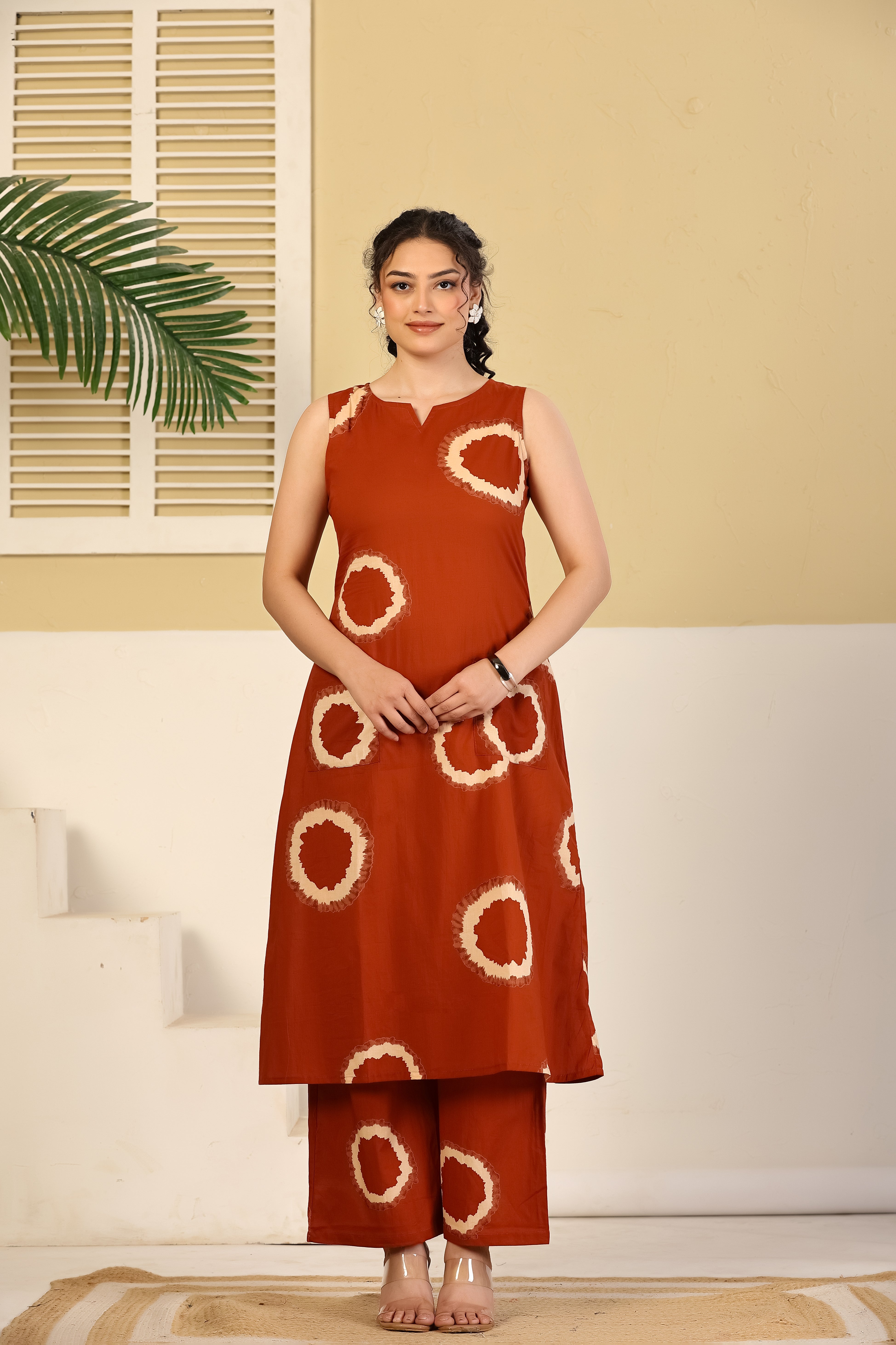 Rust Circular Print Sleeveless Kurta & Pants Set